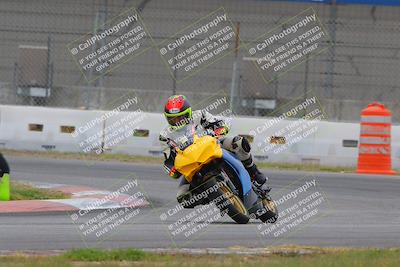 media/Oct-15-2022-Fastrack Riders (Sat) [[9a18b22502]]/Level2/Turn 9 1130am/